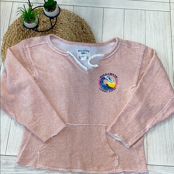 Billabong Tops - Billabong pink beach sweatshirt size medium